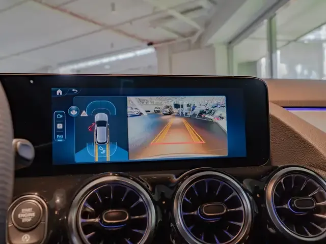 Mercedes-Benz GLA 250