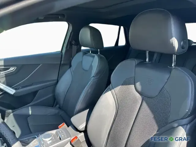 Audi SQ2