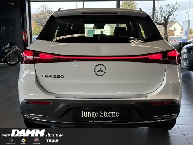 Mercedes-Benz EQA 250