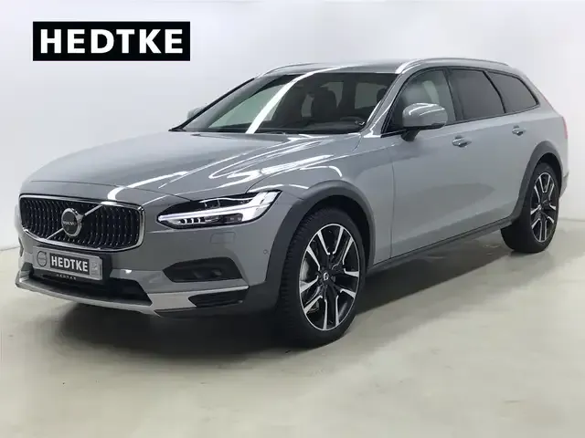 Volvo V90 Cross Country