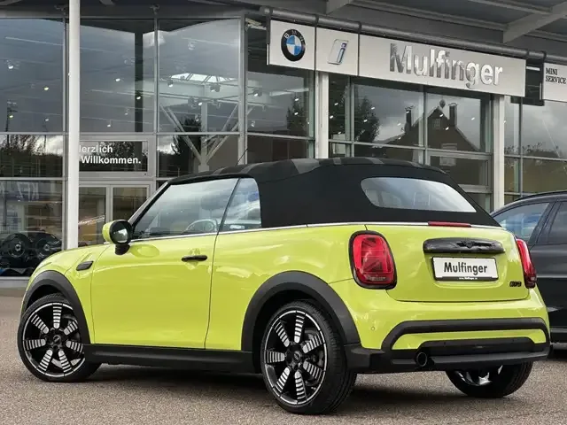 MINI Cooper Cabrio