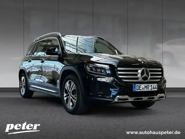 Mercedes-Benz GLB 200