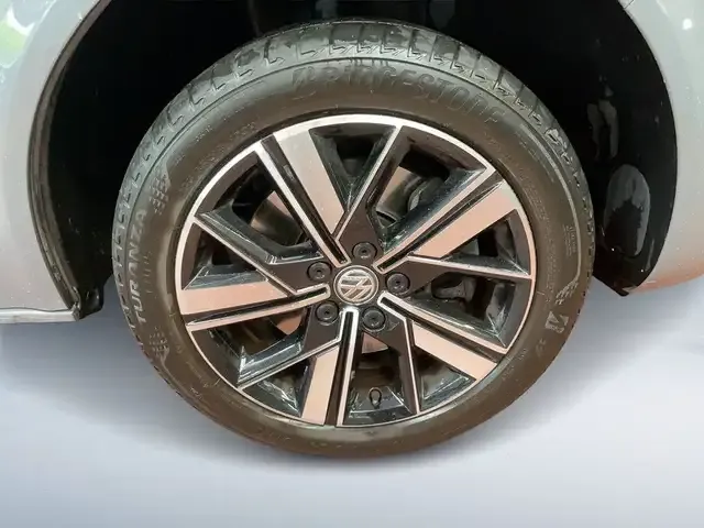 Volkswagen T6.1 Caravelle