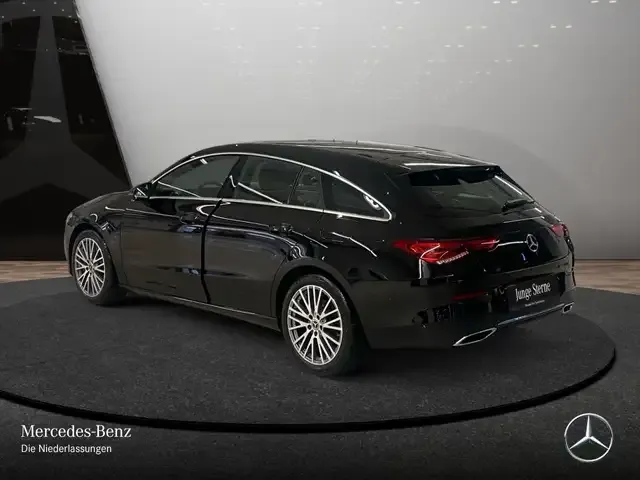 Mercedes-Benz CLA 220