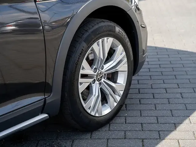 Volkswagen Passat Alltrack