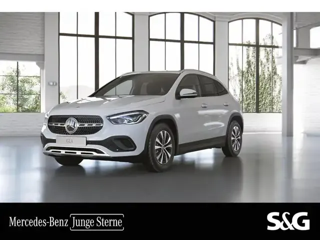 Mercedes-Benz GLA 250