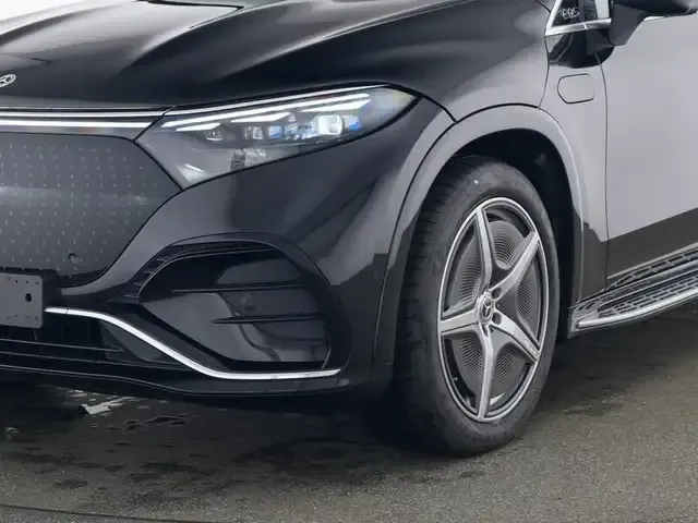 Mercedes-Benz EQS SUV