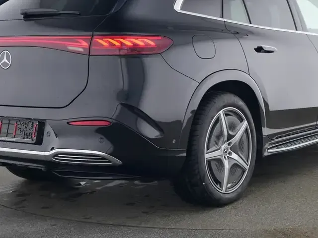Mercedes-Benz EQS SUV