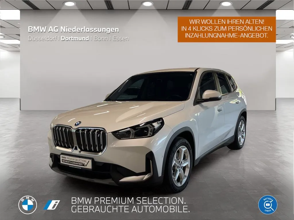 BMW iX1