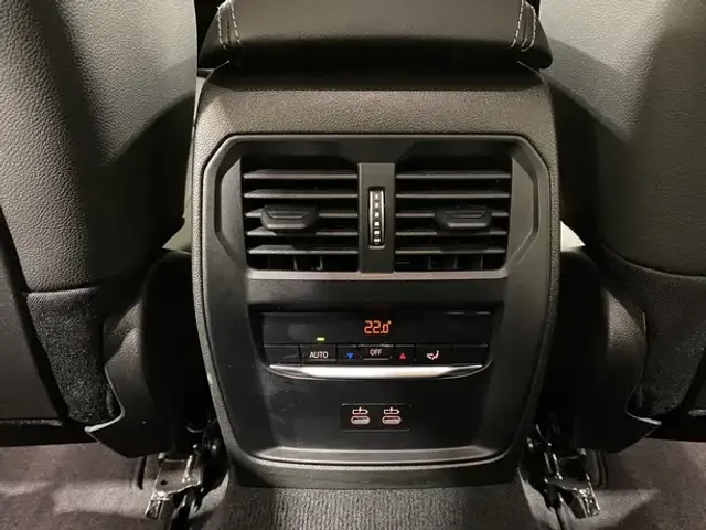 BMW 340