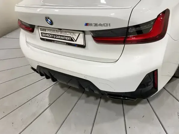 BMW 340