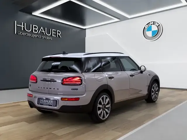 MINI Cooper Clubman