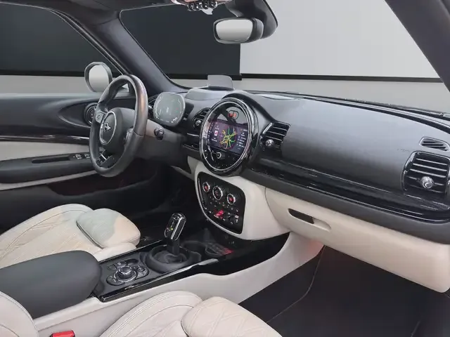 MINI Cooper Clubman