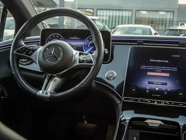 Mercedes-Benz EQE 350