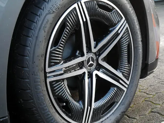 Mercedes-Benz EQE 350