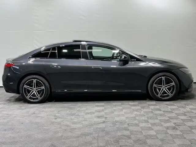 Mercedes-Benz EQE 350