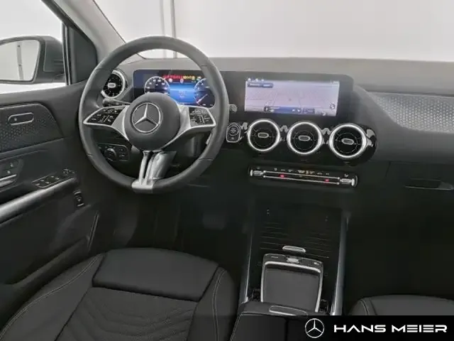 Mercedes-Benz B 220