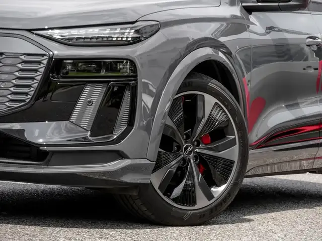Audi Q6 e-tron