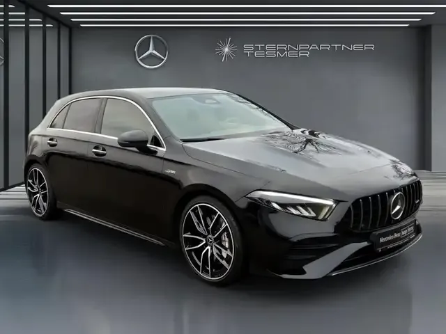 Mercedes-Benz A 35 AMG