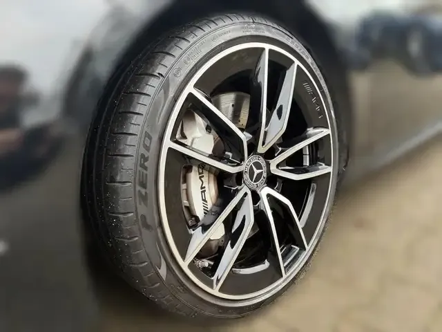 Mercedes-Benz A 35 AMG