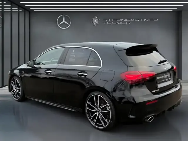 Mercedes-Benz A 35 AMG