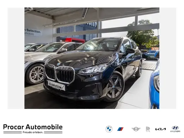 BMW 218