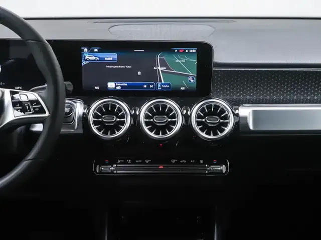 Mercedes-Benz EQB 350