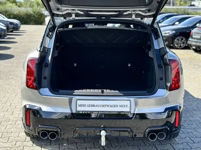MINI John Cooper Works Countryman