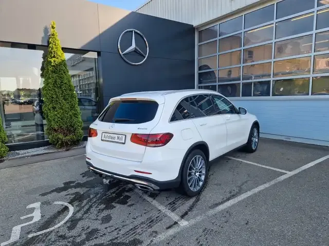 Mercedes-Benz GLC 220