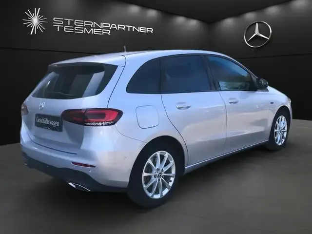 Mercedes-Benz B 250