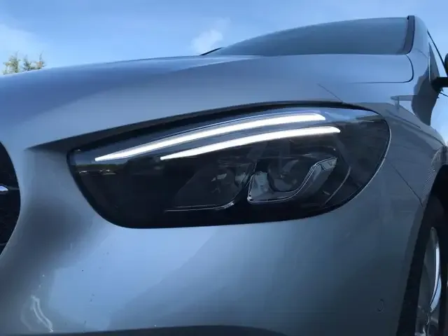 Mercedes-Benz B 250