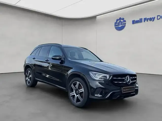 Mercedes-Benz GLC 300