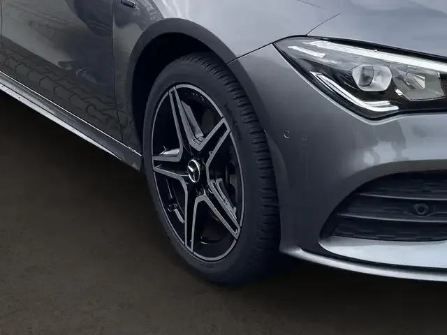 Mercedes-Benz CLA 250