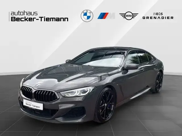 BMW M8