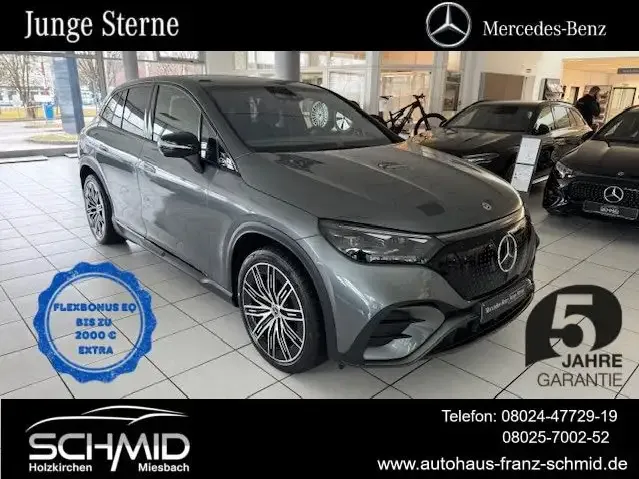 Mercedes-Benz EQE SUV