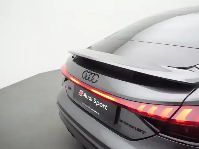 Audi RS e-tron GT