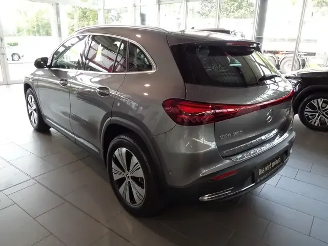 Mercedes-Benz EQA