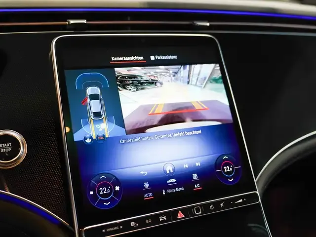 Mercedes-Benz EQE 300