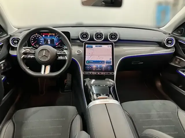 Mercedes-Benz C 220