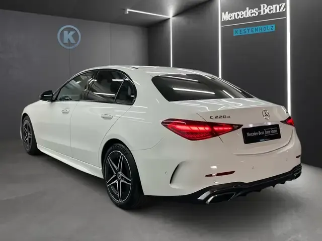 Mercedes-Benz C 220