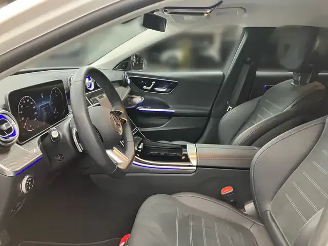 Mercedes-Benz C 220