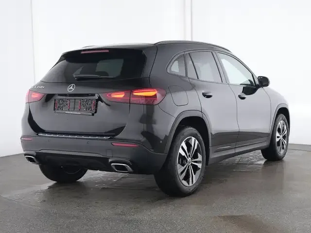 Mercedes-Benz GLA 250