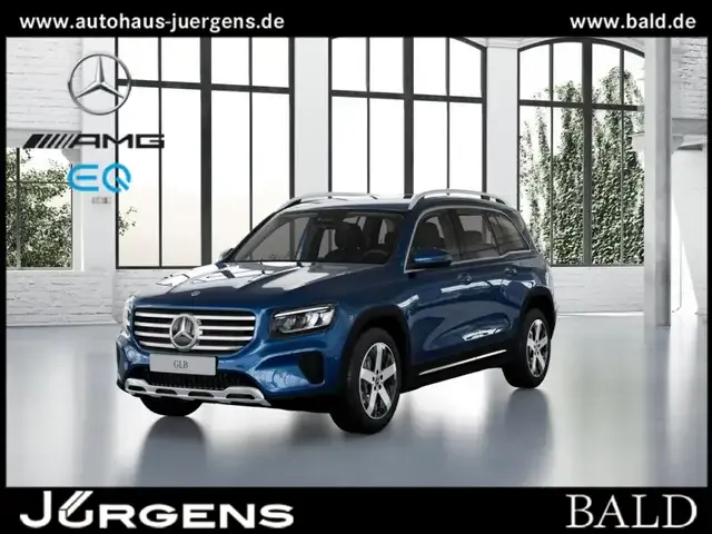 Mercedes-Benz GLB 220
