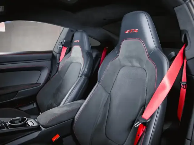 Porsche 992