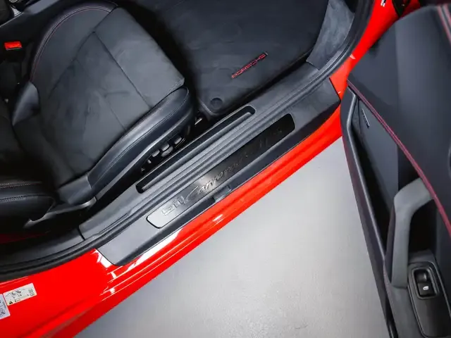 Porsche 992