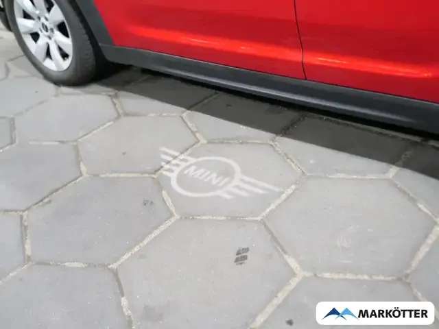 MINI One Countryman