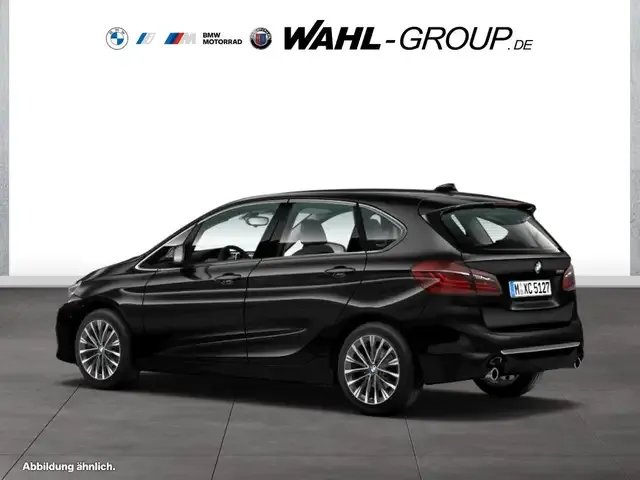 BMW 220