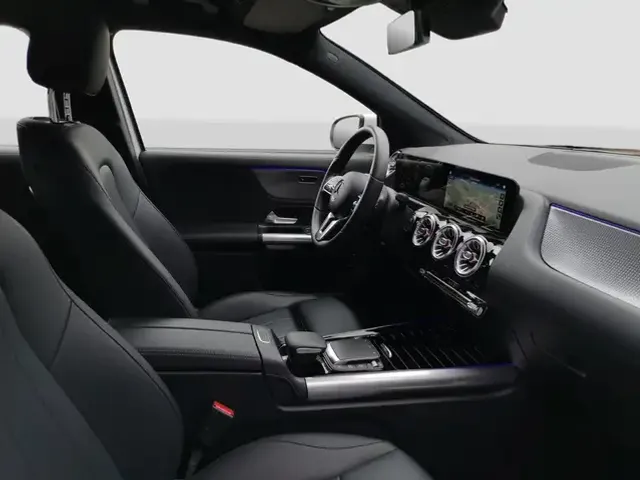 Mercedes-Benz EQA 300