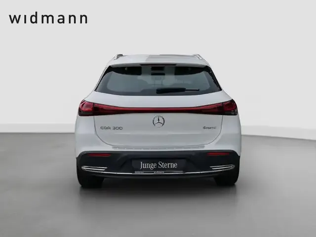 Mercedes-Benz EQA 300
