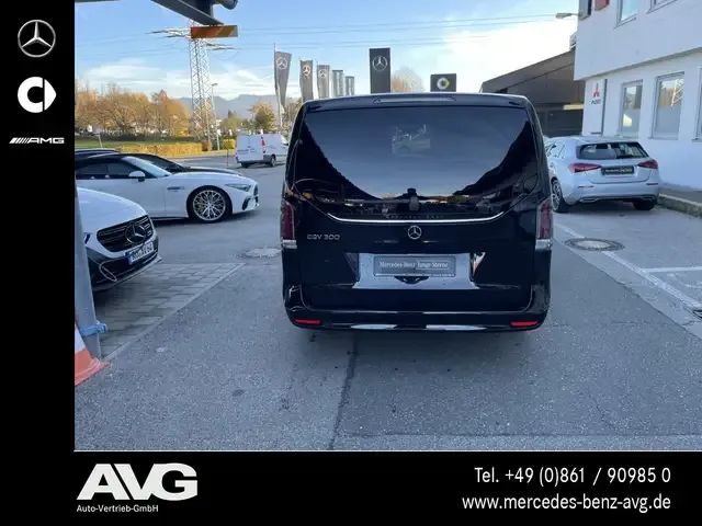 Mercedes-Benz EQV 300